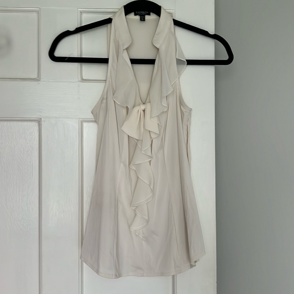 Express Xs ruffle tank